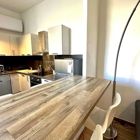 Spacious Cocoon Close To The Аяччо