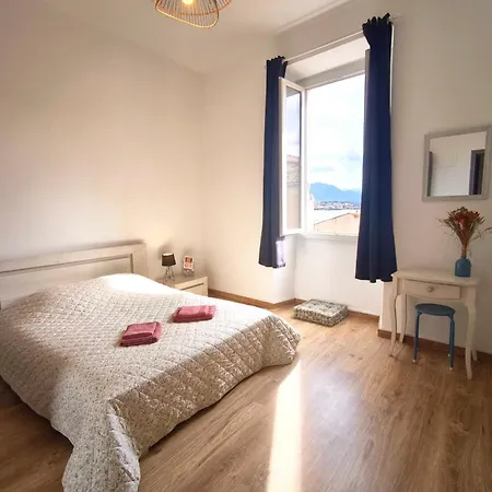 Spacious Cocoon Close To The Appartement