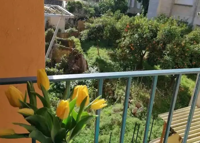 Spacious Cocoon Close To The Appartement